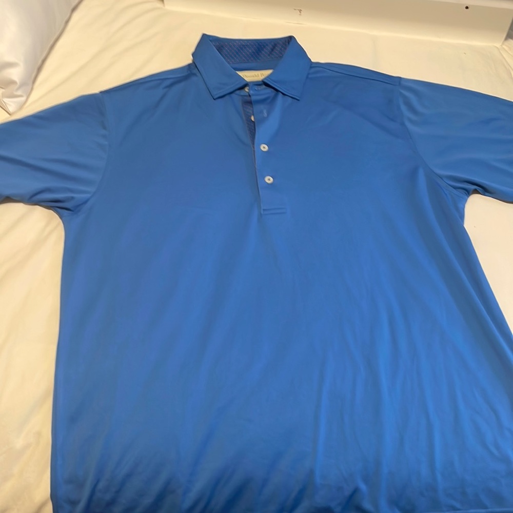 Donald Ross Golf Polo with polka dot detail no logos